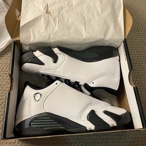 Air Jordan 14 retro brand new never worn